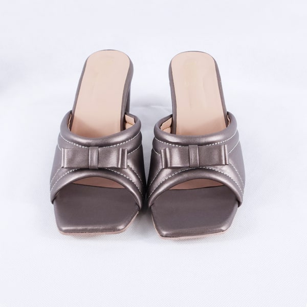 Cemic copper block heels sandals