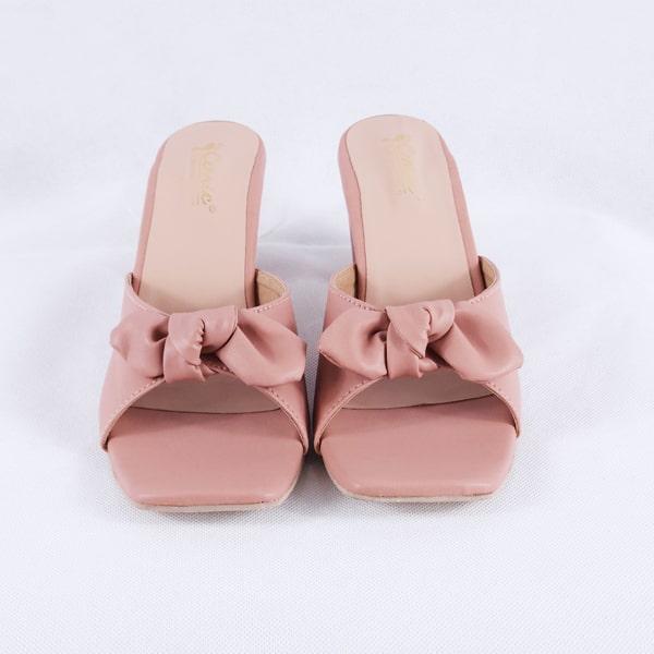 Cemic pink block heels